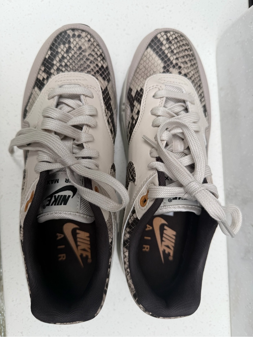 Nike Air Max 1 '87 Light Orewood Snakeskin Accents size 9 - Picture 4 of 9